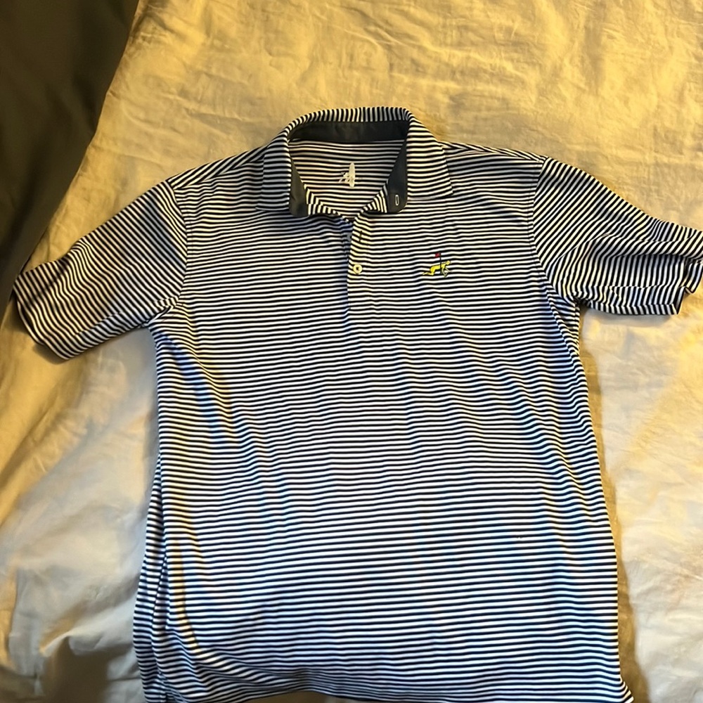 Medium Johnnie O collard shirt